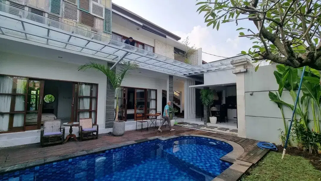 Dijual villa lantai 2 jimbaran bali - Image 2 of 9