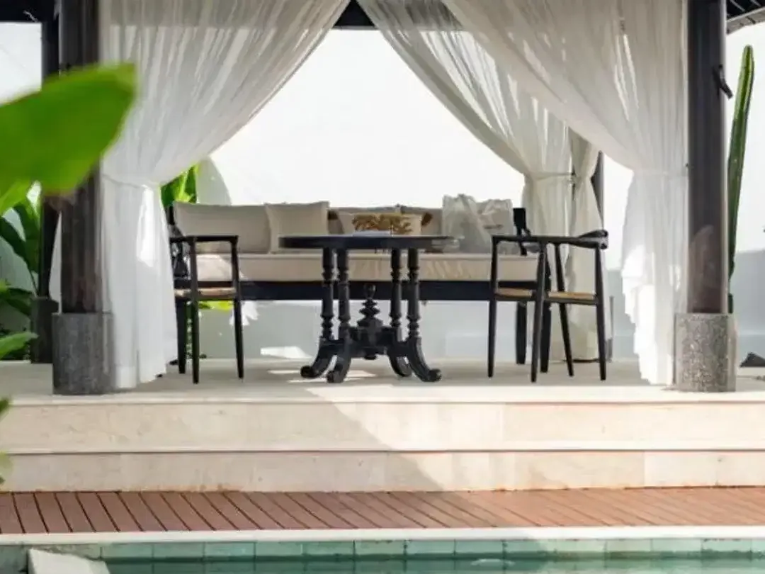 VILLA - LUXURY VILLA DI JL PANTAI BERAWA DEKAT CCS SCHOOL CANGGU BADUNG - Image 3 of 10