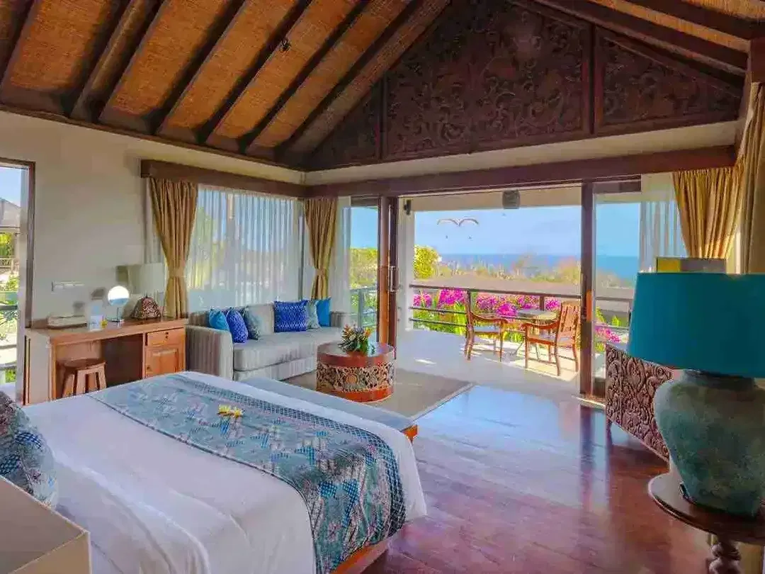 Luxury Villa 6 KT dengan Unblocked Ocean View di Pandawa - Image 2 of 10