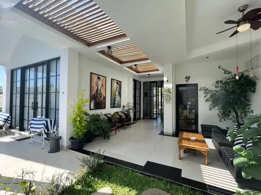 Villa 8 kamar Dharmawangsa - Image 3 of 10