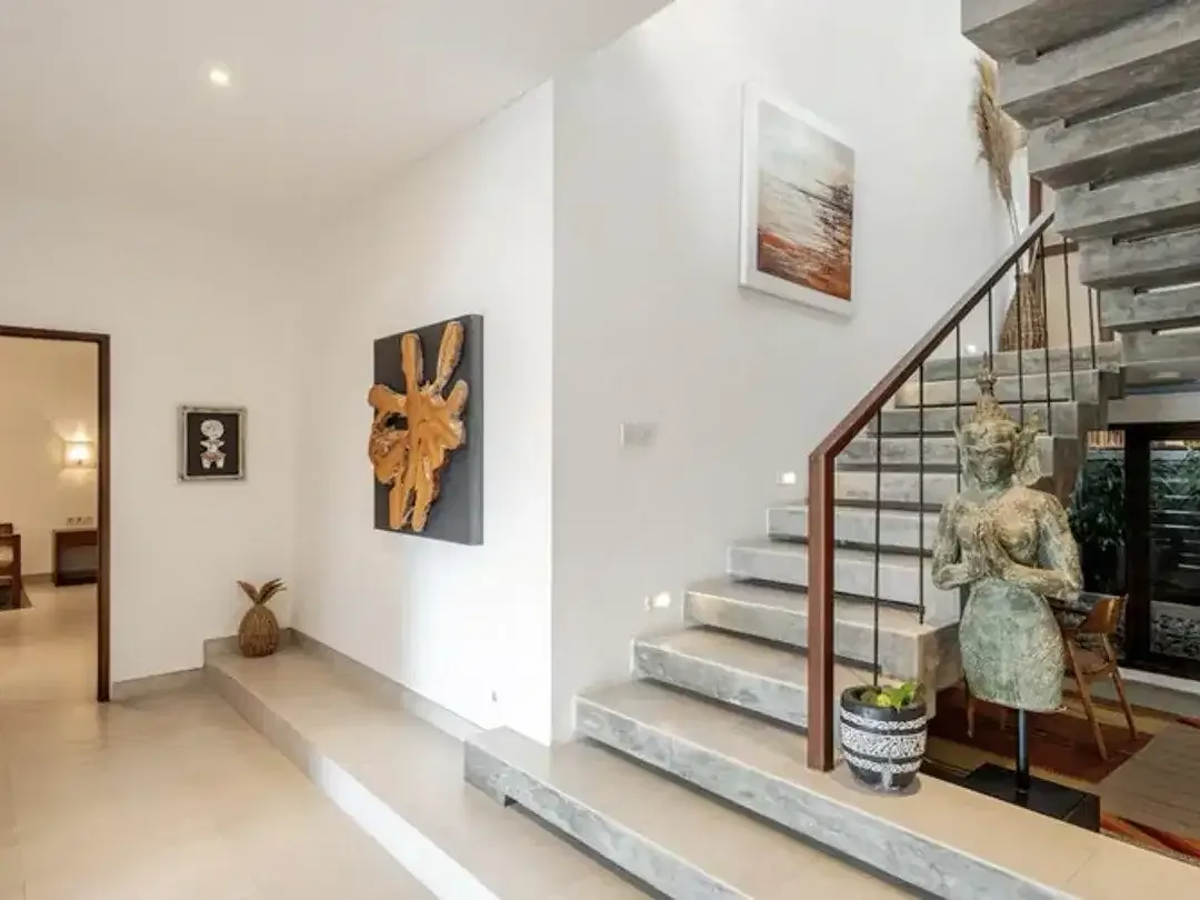 Leasehold - Elegant 4BR Villa in Canggu Close to the Beach| Near Atlas & Finns - Image 6 of 10