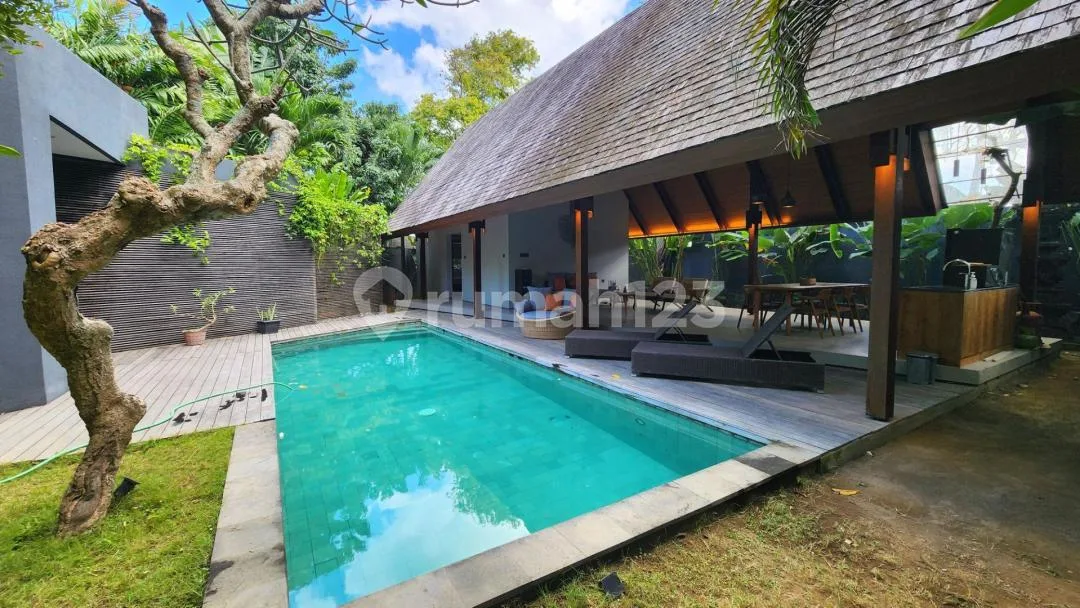 Serene Tropical Oasis In Pererenan 3 Bedroom Fully Furnished - Image 1 of 4