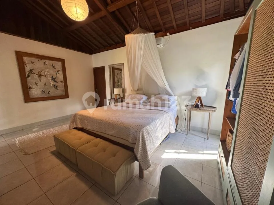 For Rent Spacious New Joglo Villa In Tibubeneng - Image 2 of 4