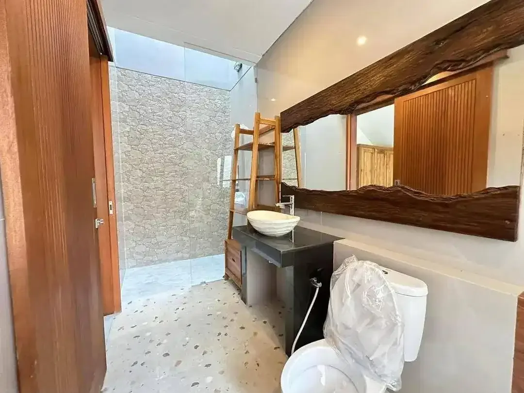 DISEWAKAN VILLA 3 KAMAR – TUKAD BALIAN, RENON - Image 5 of 8