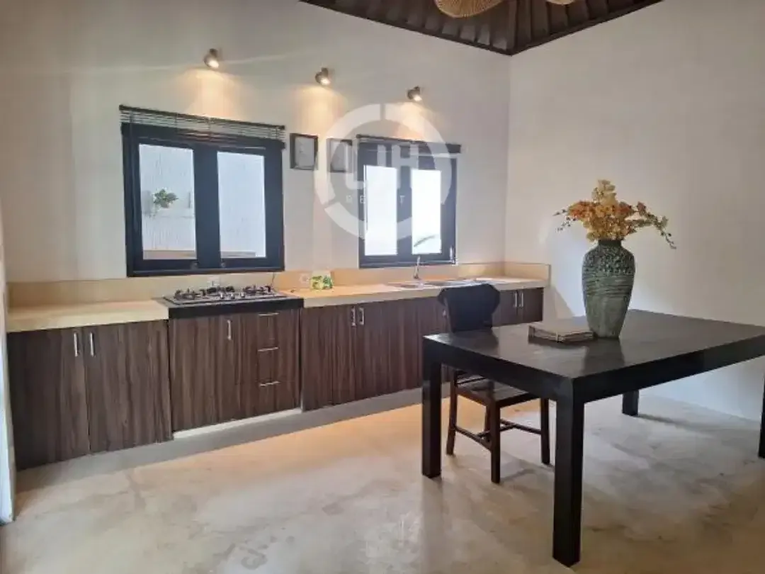 3 Bedroom Villa at Tibubeneng, Canggu, Furnished, Spacious Garden, Walking Distance to Batu Belig Beach - Image 4 of 6