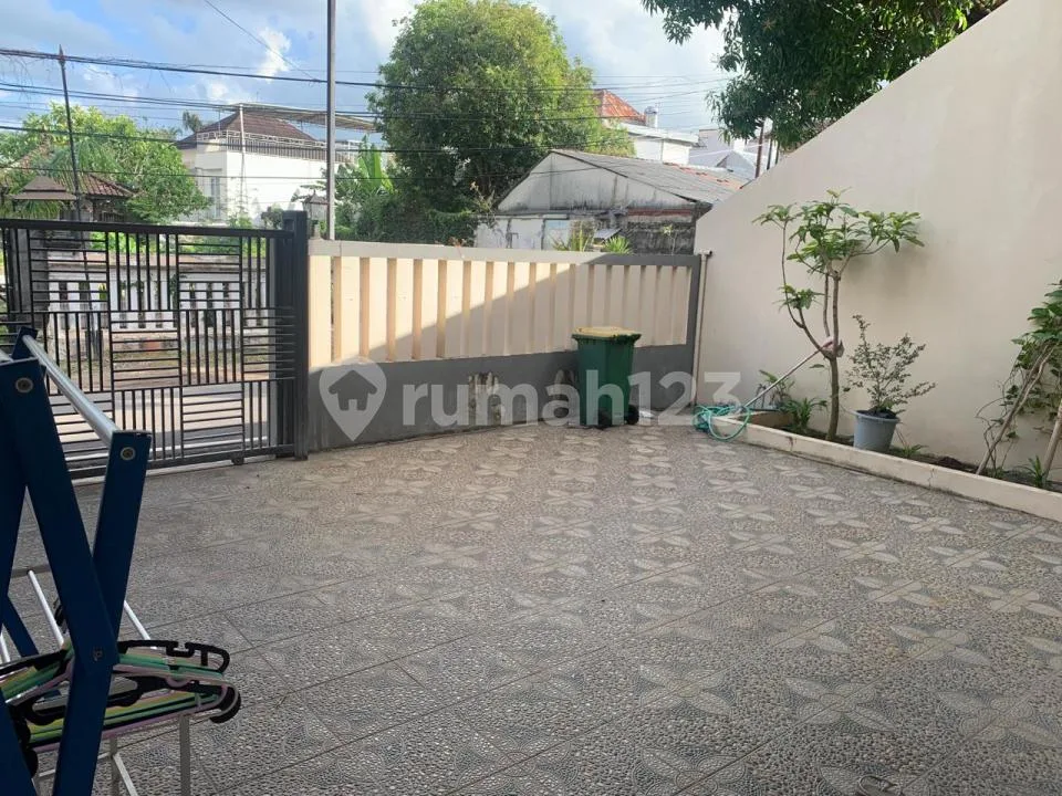 Rumah Strategis Siap Huni di Perumahan Taman Griya Jimbaran - Image 2 of 4
