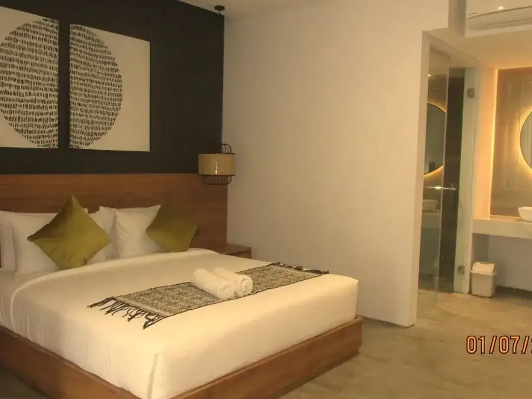 For Sale Leasehold - Brand new modern apartment 2 floors in area Seminyak - Image 6 of 10