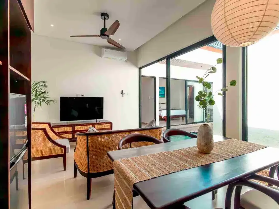 Villa Tropis Modern Jimbaran 2 Kamar Tidur - Image 2 of 10