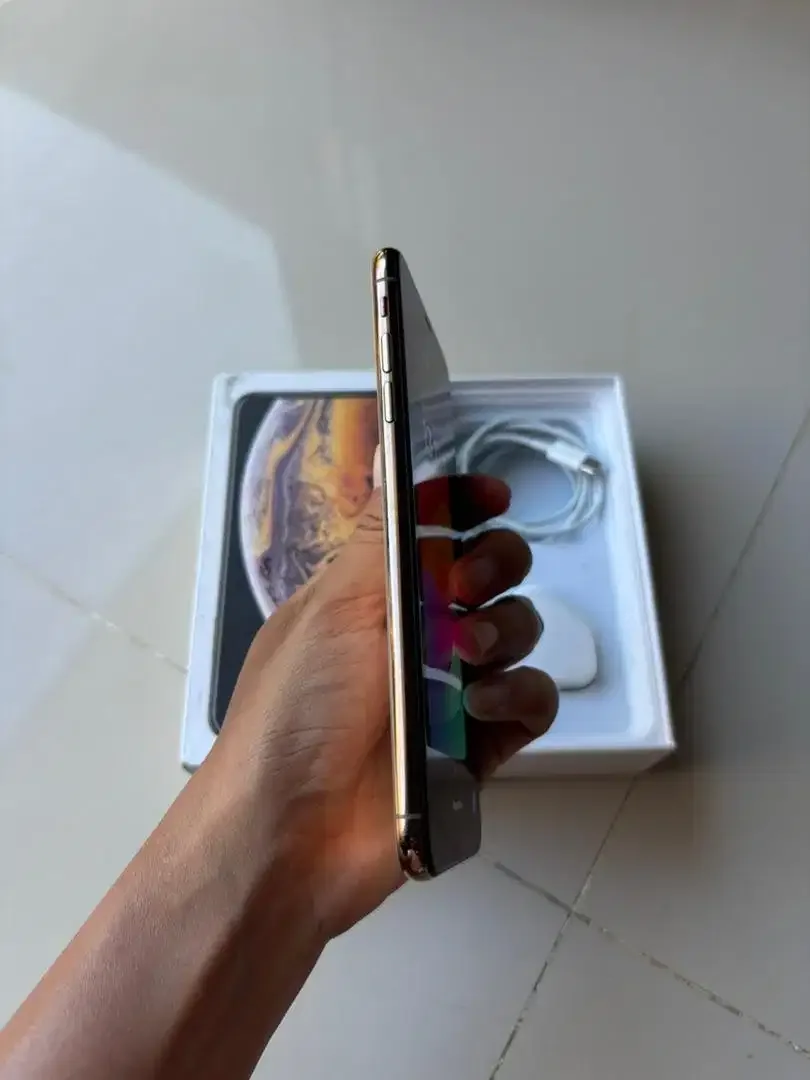 iPhone Xs Max 128GB Beacukai - Image 8 of 9