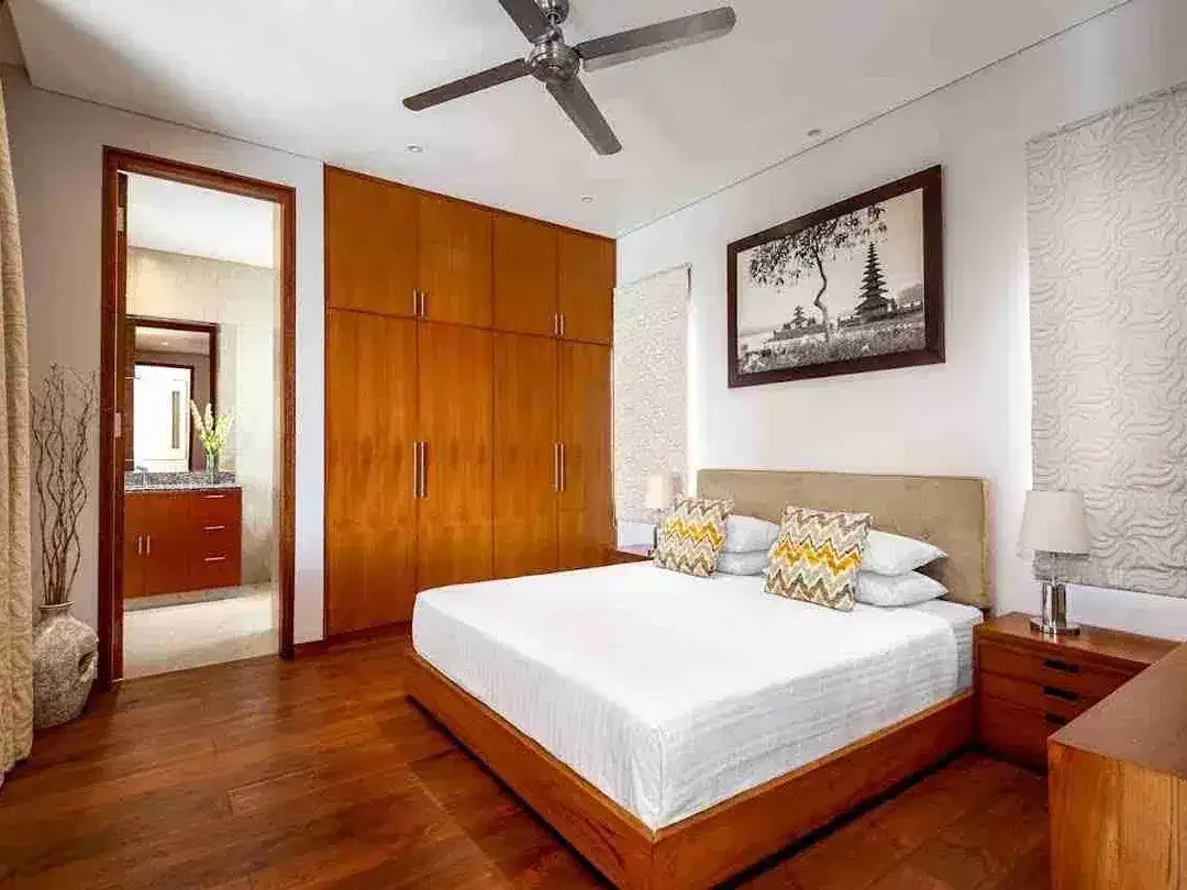 villa modern lantai 2 kerobokan kelod - Image 3 of 10