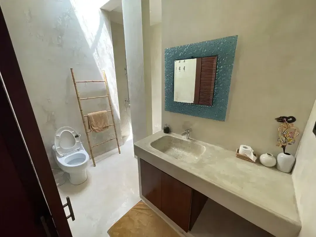 15-Year Leasehold Stunning Fully Furnished Villa in Prime Jimbaran Location, Just Minutes to the Beach - Image 8 of 10