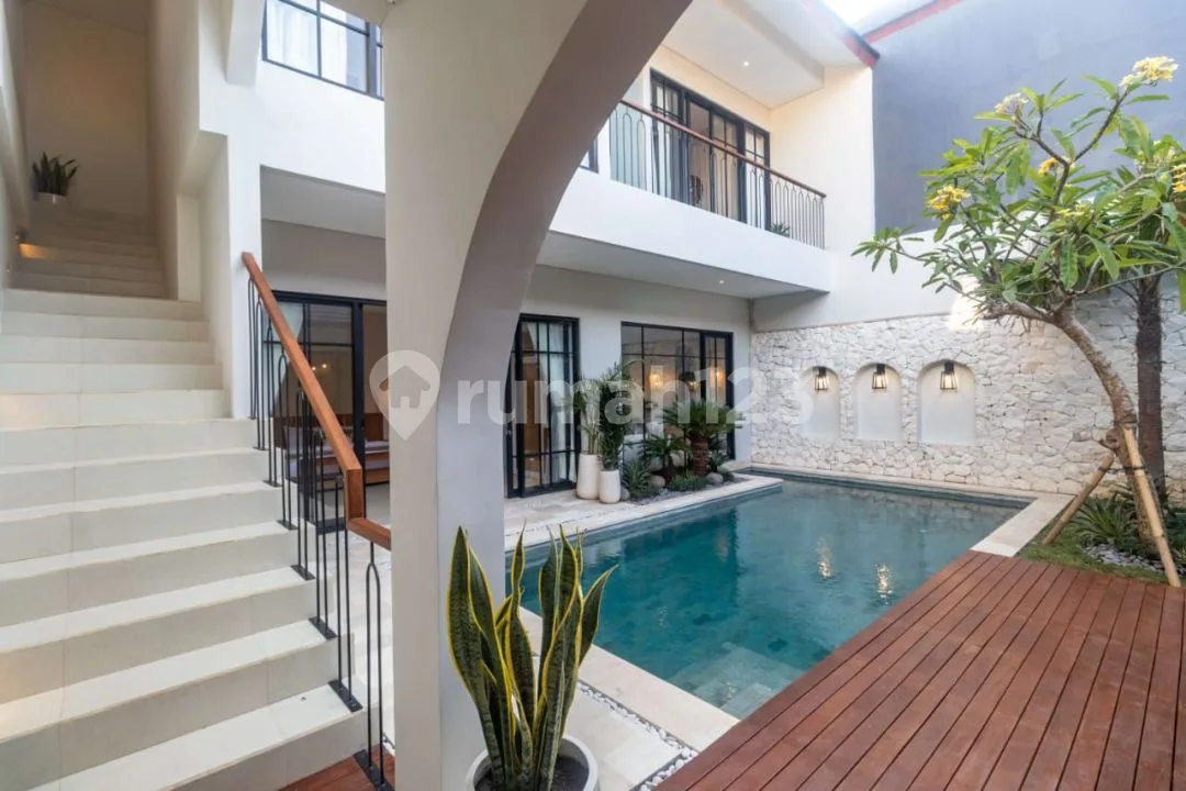 Villa modern minimalis di Jimbaran Poh Gading - Image 2 of 4
