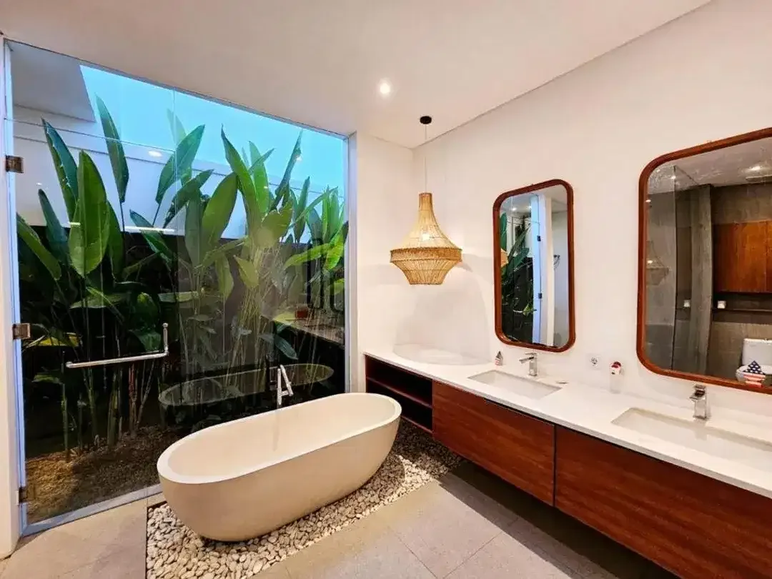 Rental - Fully Furnished Villa with Pool and Garden in Batu Mejan, Canggu, Bali - Image 7 of 10