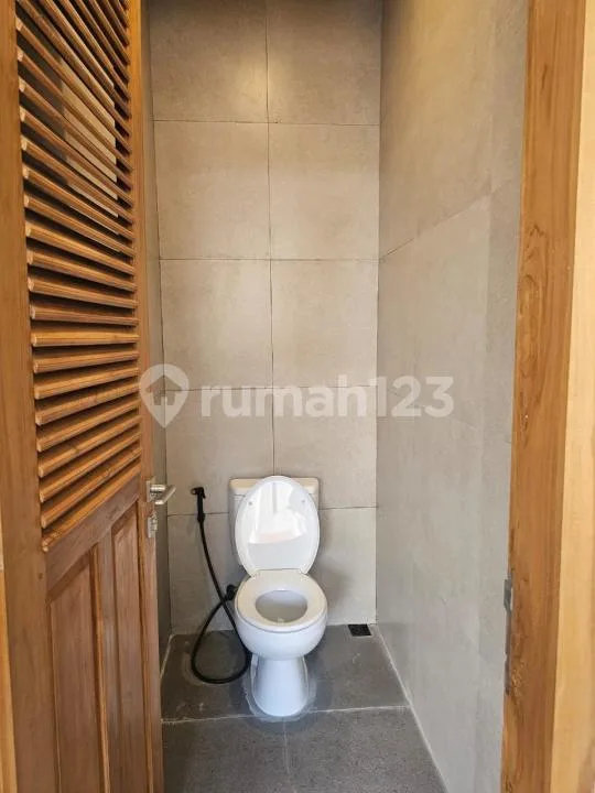 Villa Baru Lokasi Strategis Akses Umalas dan Seminyak, Kerobokan - Image 1 of 4
