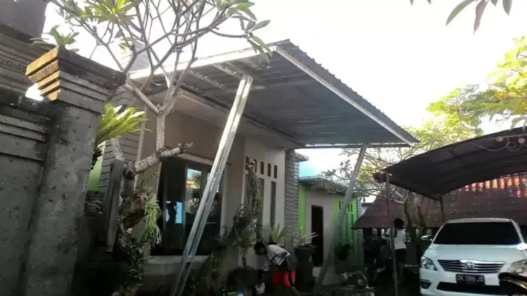 Pasang kanopi baja ringan - Image 2 of 8