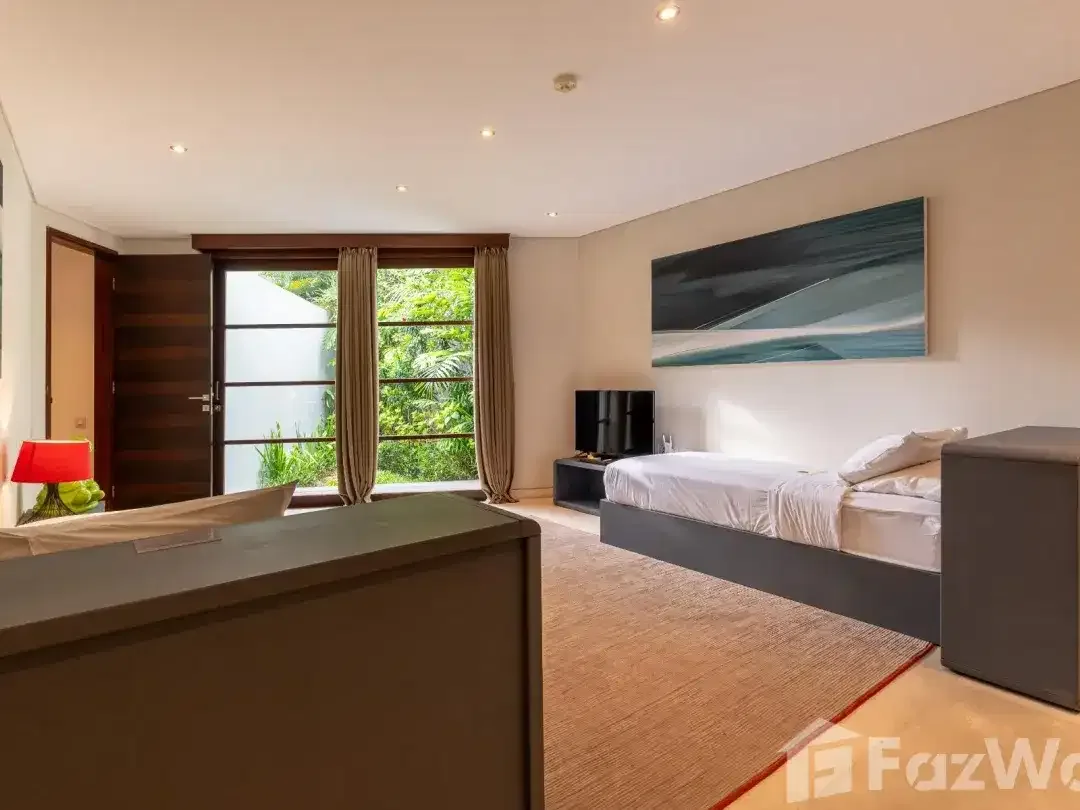 4 Bedroom Villa for sale in Seminyak, Bali - Image 6 of 10