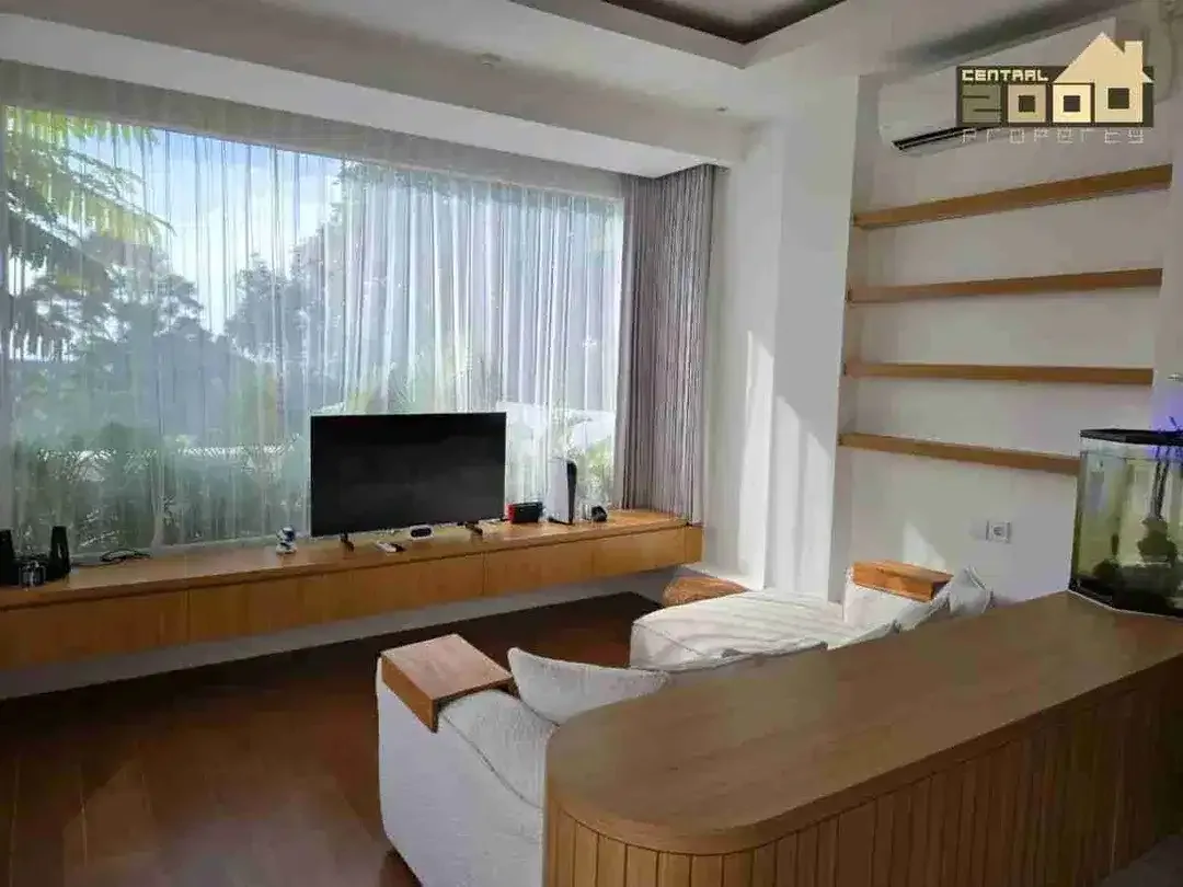 Luxurious 3-Storey Villa with Ocean & Sunset Views – Pecatu Indah Resort, Bali - Image 4 of 10