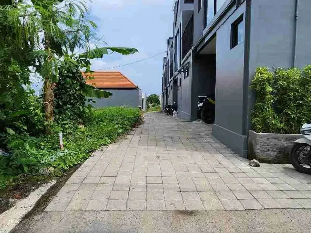 Tanah Luas 1300m2 Dekat Pantai Seseh Canggu - Image 6 of 10