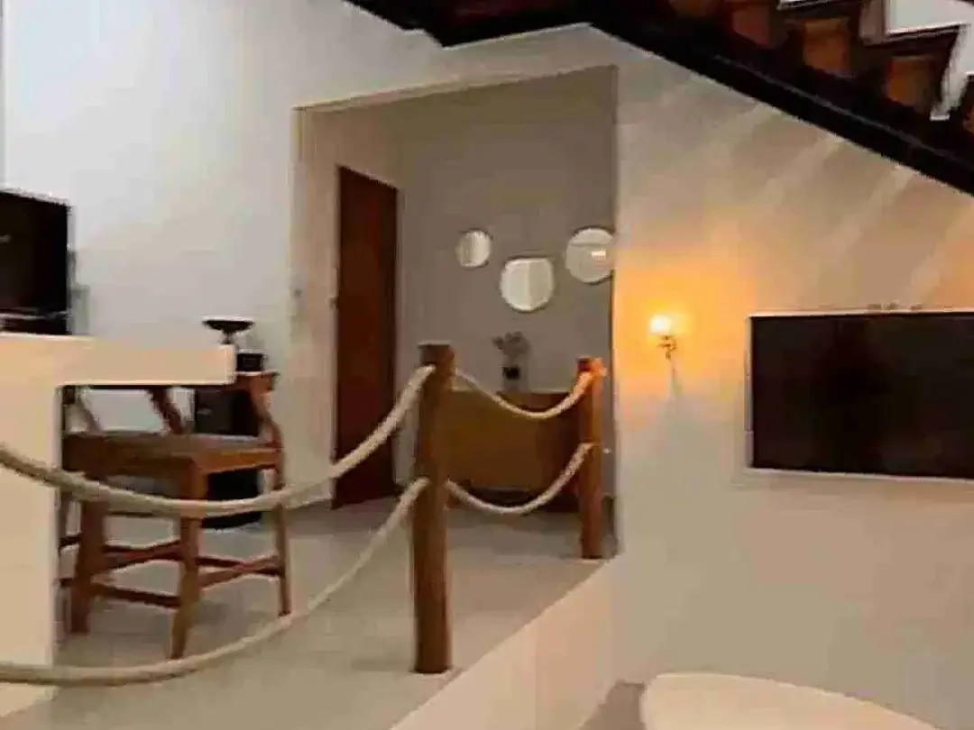 Villa Tropis modern Batu Nunggal Ungasan Bali - Image 9 of 10