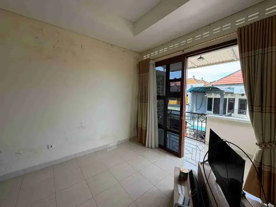 DISEWAKAN RUMAH MODERN 2 LANTAI DI UNGASAN - Image 6 of 10