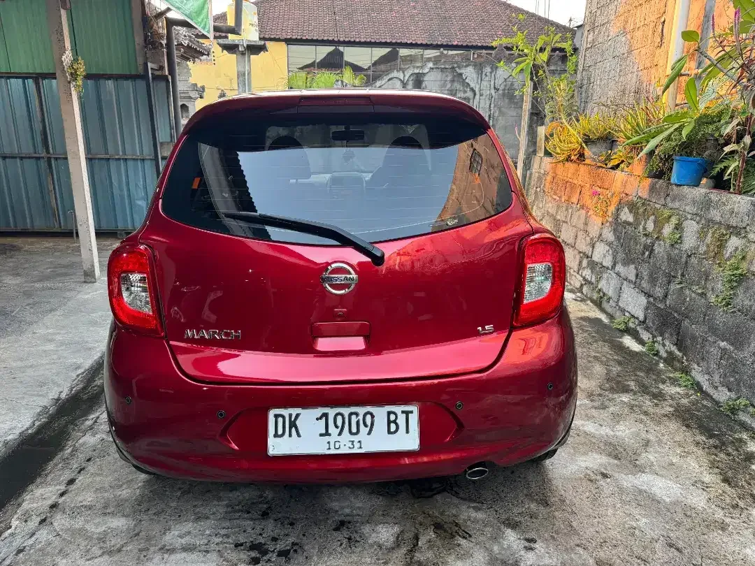 Nissan March 1.5 CC matic asli bali orisinil total bisa kredit DP 10jt - Image 3 of 10