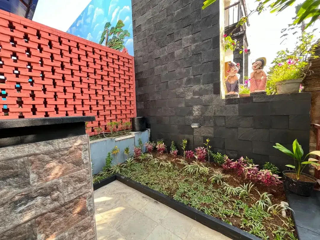 RUMAH 3 LANTAI DENGAN PRIVATE POOL DI HAYAM WURUK DENPASAR - Image 4 of 10