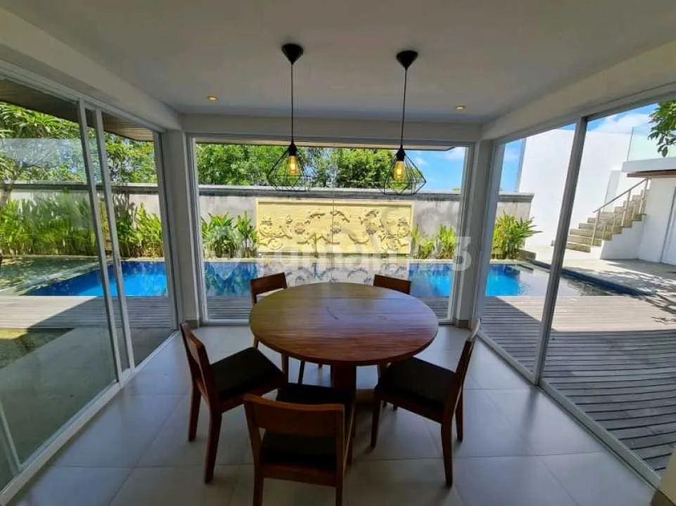 Buc Villa 6 Bedroom dengan Pool View Ocean di Ungasan-Bali - Image 4 of 4
