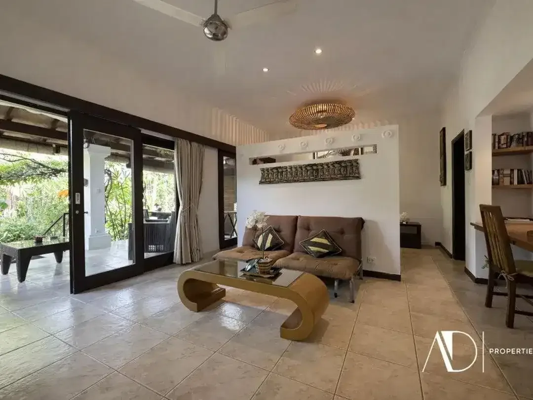 FREEHOLD / LEASEHOLD | 5-BEDROOM BUNGALOW COMPLEX IN PRIME SANUR - Image 6 of 10