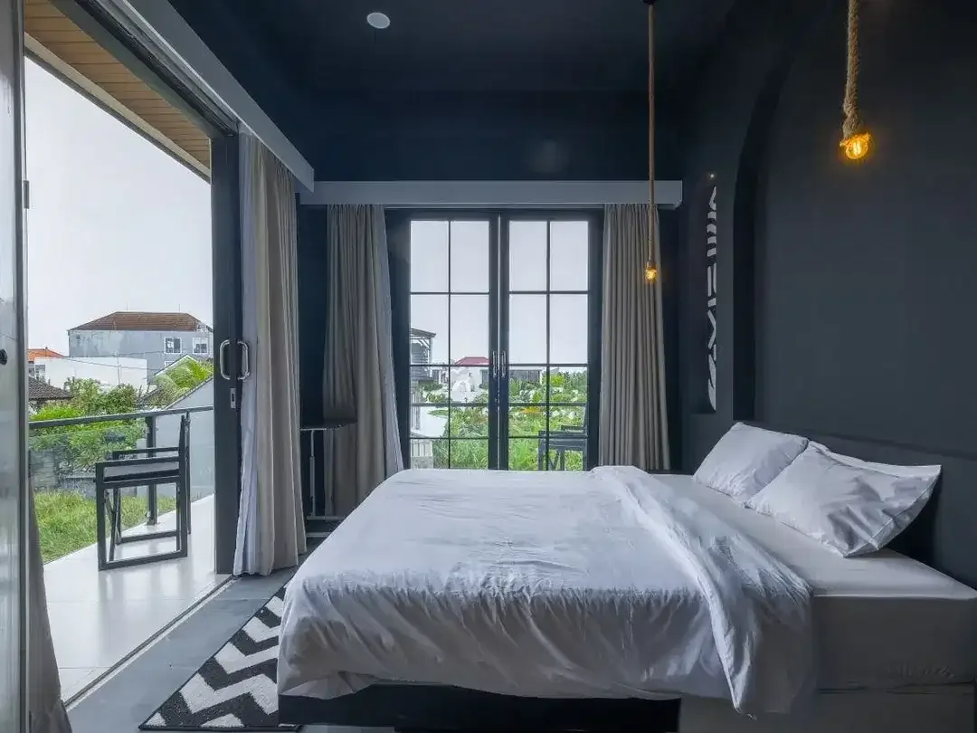 For Rent Modern 2 Bedrooms Villa - Tibubeneng Canggu Close To Berawa With Rooftop Views - Image 6 of 10