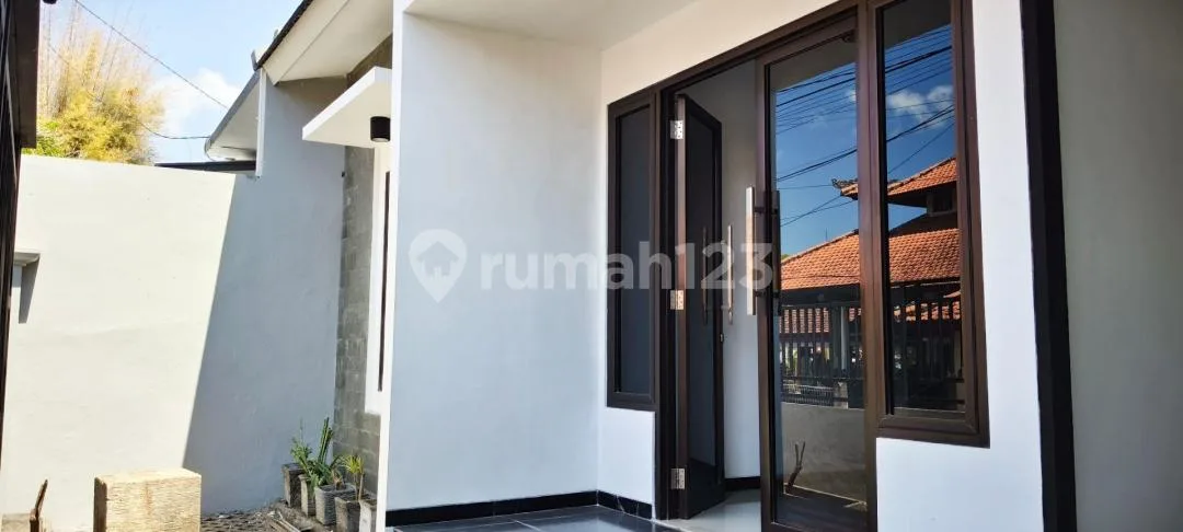 Rumah Taman Griya Jimbaran - Image 1 of 4