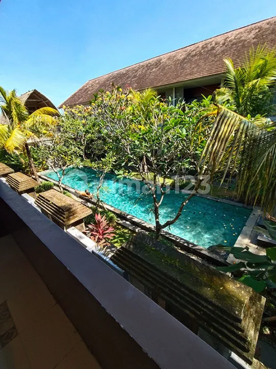 Stylish Mezzanine Apartment For Monthly Rent In Kerobokan Bali - Image 2 of 4