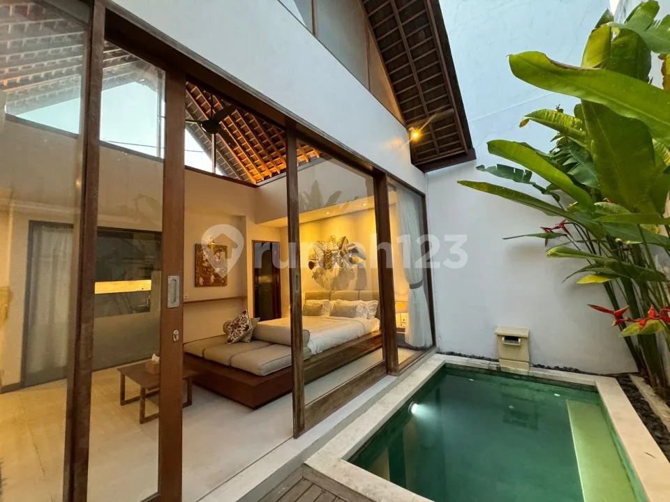 Pasti Untung ! Komplek 5 Villa Private Pool Area Wisata Ubud. Fully Furnished. Luas 400M. Sertifikat Hak Milik - Image 2 of 4