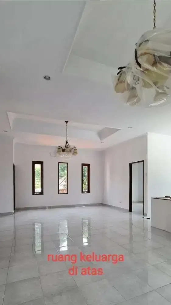 Jual rumah MEWAH di Taman griya Jimbaran Bali.6kt,5km,Luas tanah 226m2 - Image 6 of 10