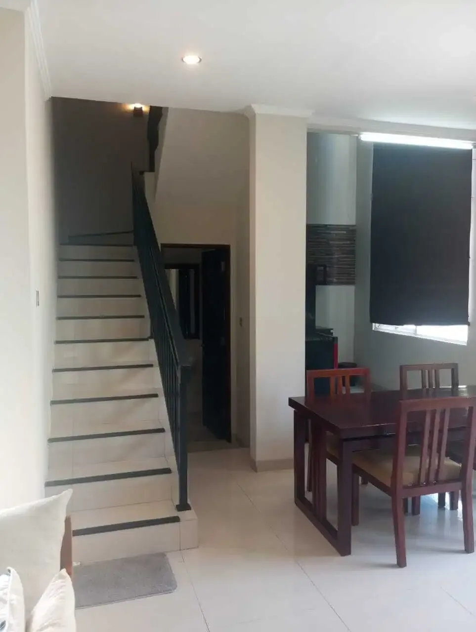 FOR RENT VILLA PRIVAT POOL ONE GATE KAWASAN VILLA DI SEMINYAK - Image 7 of 10