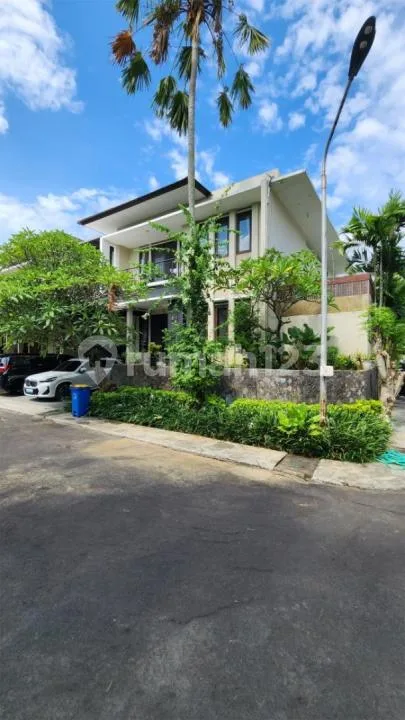 Villa Mewah 3Br Hook Dekat Bali Mall Galleria Kuta SHM - Image 1 of 4
