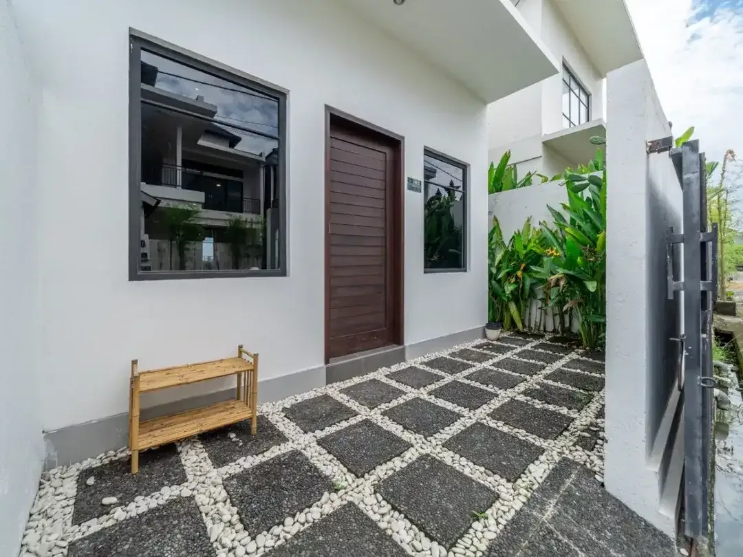 One-Bedroom Mezzanine Townhouse in Belalang, Tabanan - Image 10 of 10