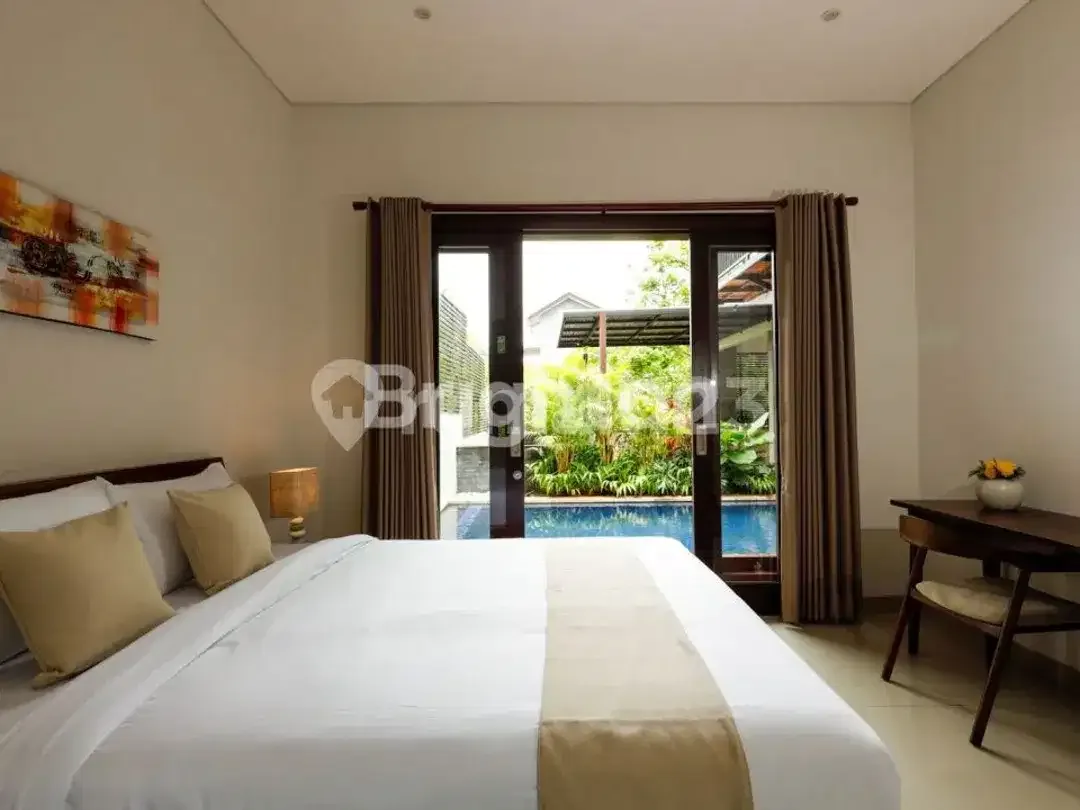 FOR SALE 3 BR VILLA WITH VIEW AT BENOA BADUNG - Image 3 of 5