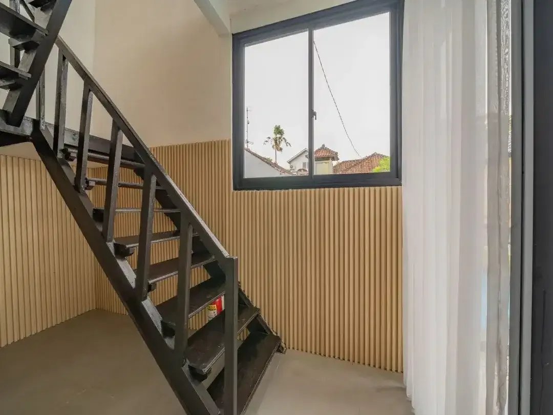 Di Sewakan Villa 3 Bedroom Modern Minimalist - Lokasi Jl. Kerobokan, Kerobokan, Bali - Image 8 of 10