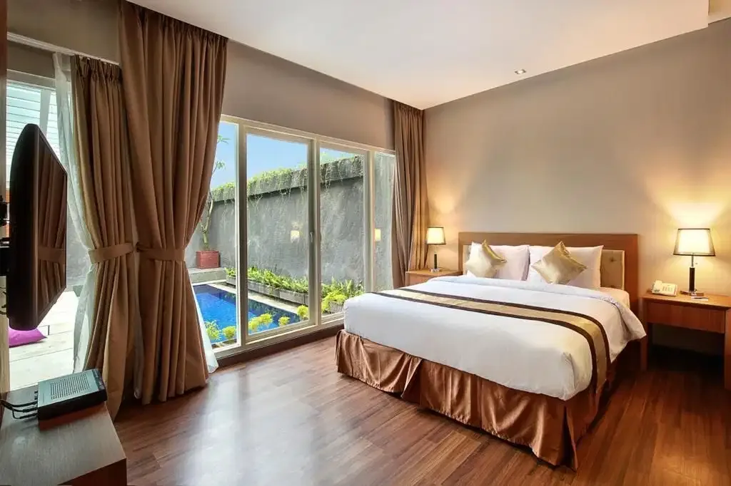 For sale 2 Bedroom Villa Full  Furnish with pool in Nusa Dua Bali. - Image 9 of 10