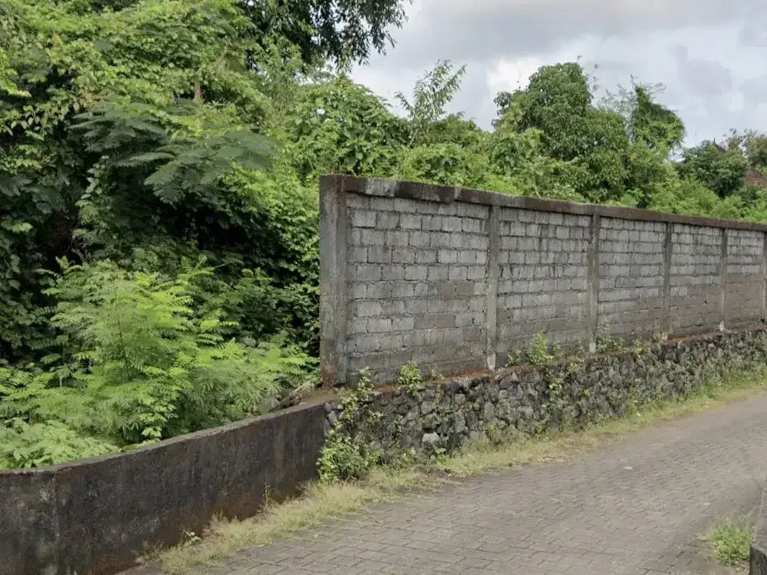 Tanah 3 Are Pinggir Jalan Utama Puri Gading Jimbaran – Hook, SHM, 2 Akses - Image 1 of 6