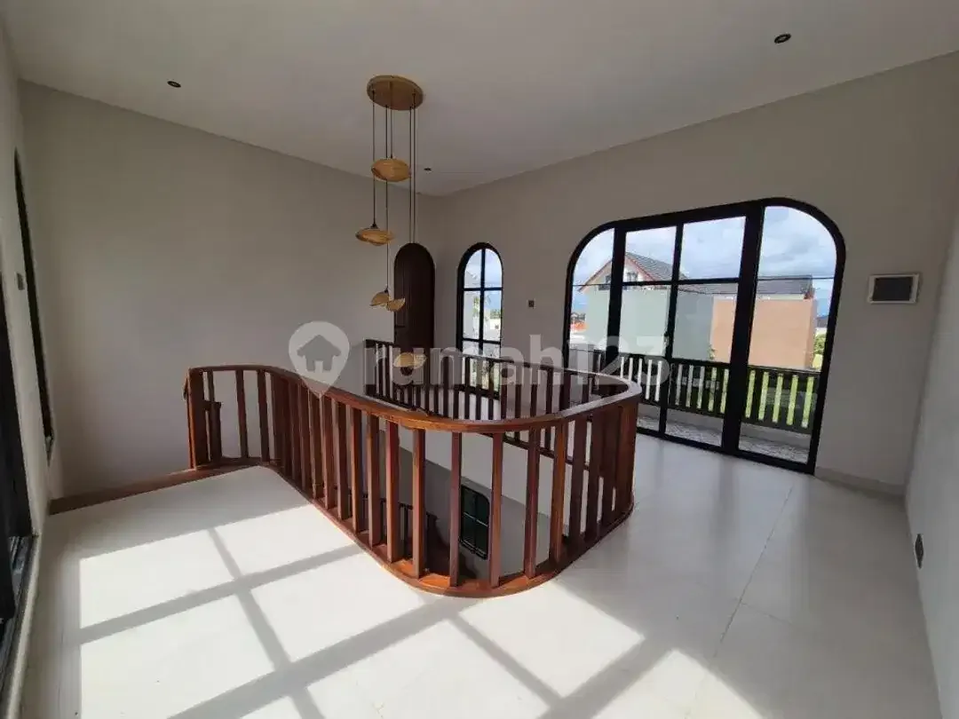 Brand New Luxury Villa For Sale In Munggu, Fully Furnished, 3Br En-Suite, Private Pool, Idr 4.5 Billion - Image 7 of 9