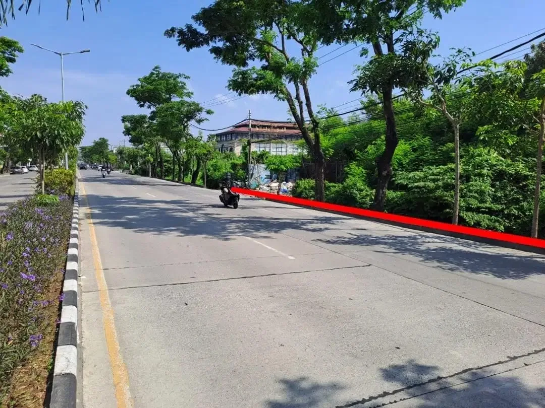Land In Sunset Road, Kuta, Strategic location, Surrounded By Hotel and Restourant, Close to Seminyak and Legian - Image 2 of 3