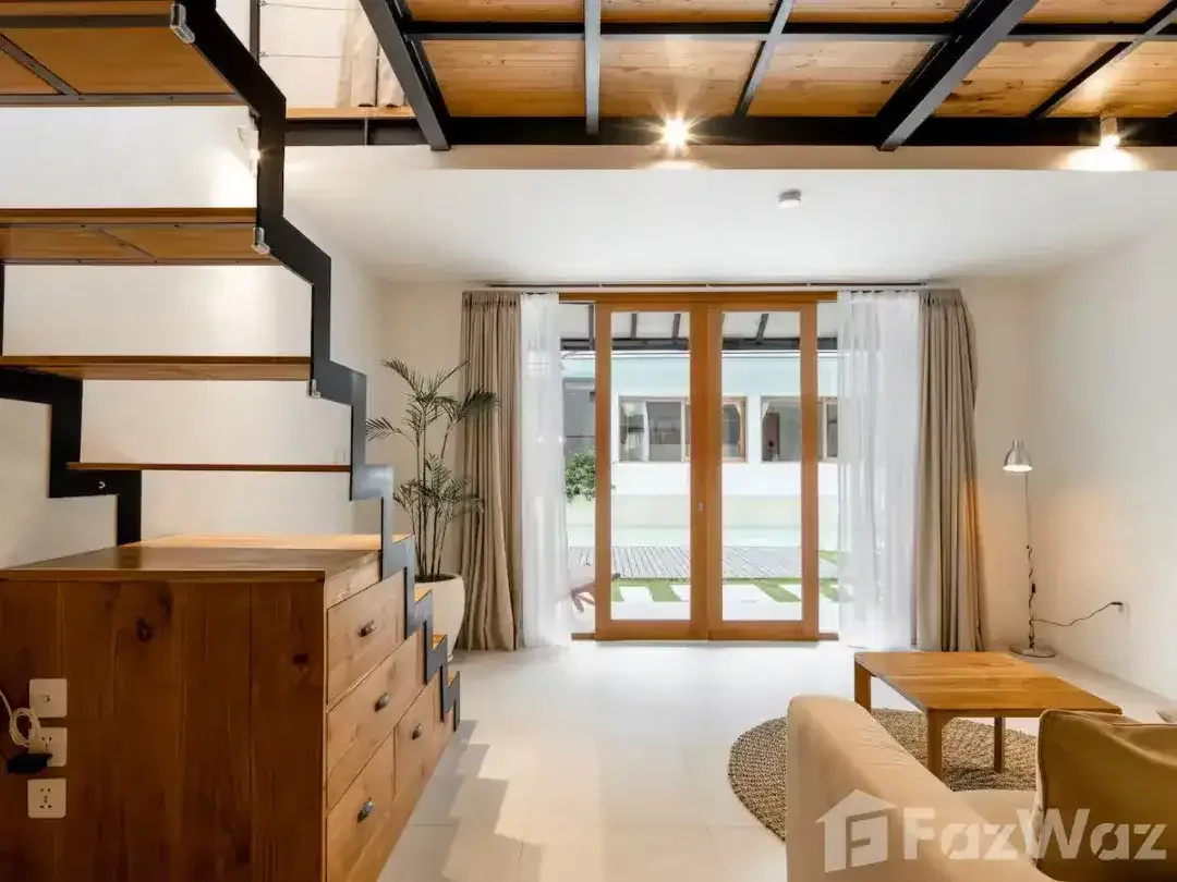 Leasehold Charming 1-BR Loft in Berawa - Canggu, Bali - Image 5 of 10
