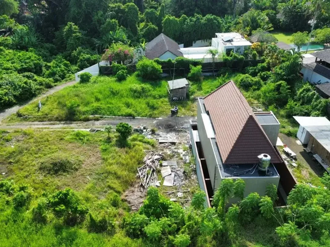 Tanah Premium Kawasan Vila Mewah 1 Km ke Pantai Pererenan Canggu - Image 7 of 10