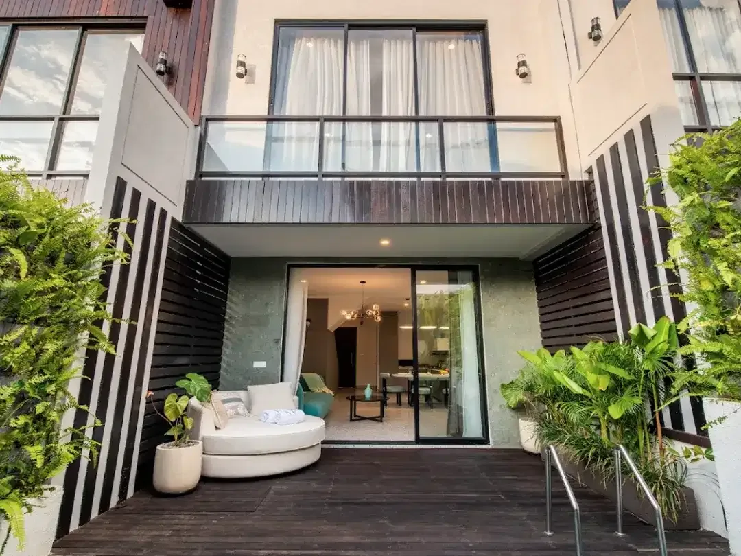2 Bedroom Townhouse for sale in Canggu, Bali - Image 1 of 10