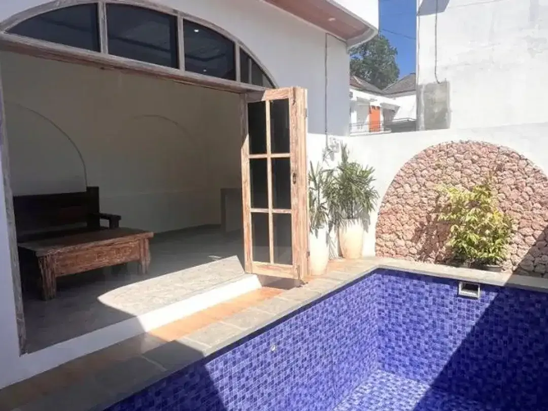 NEW VILLA GREAT LOCATION DI TAMAN GRIYA JIMBARAN BADUNG - Image 1 of 7