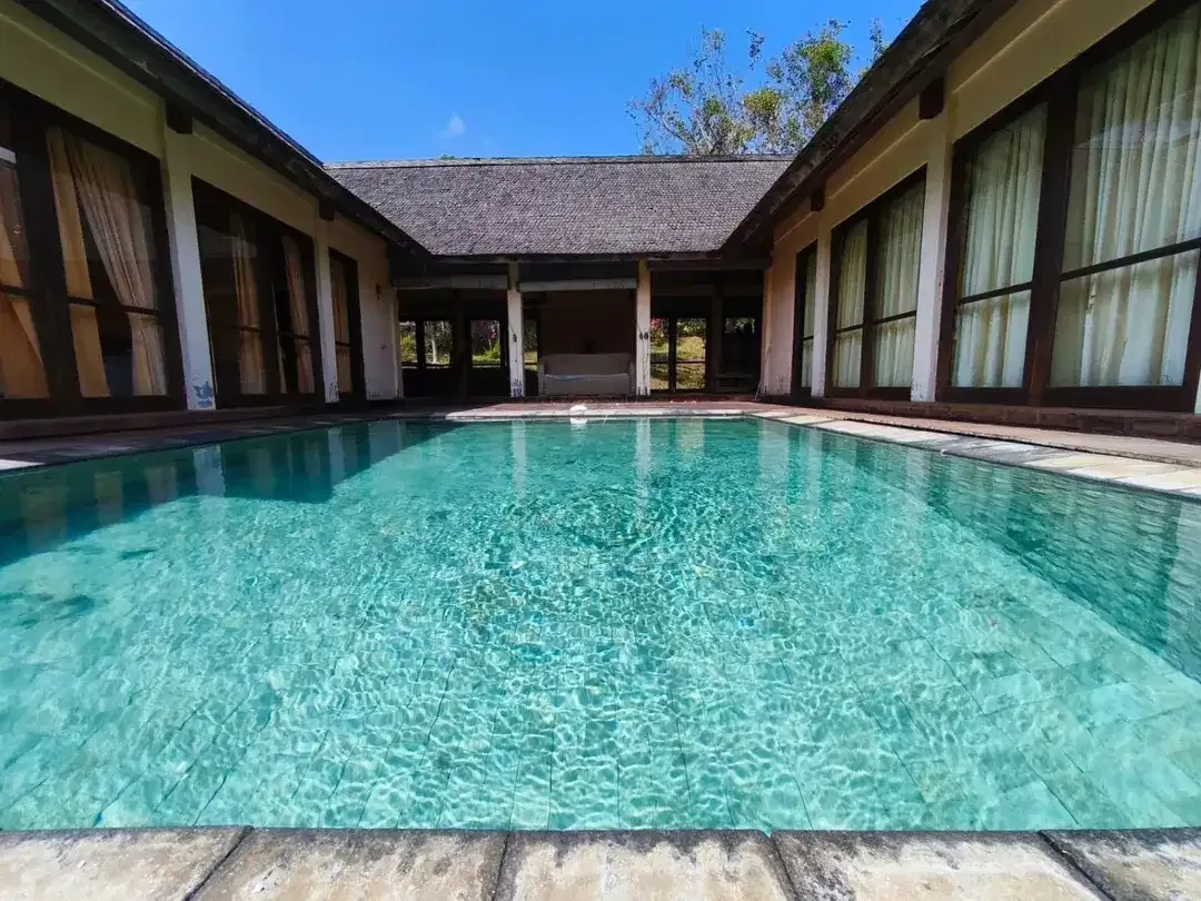 Dijual Murah Villa View Laut Halaman Luas One Gate System di Goa Gong , Jimbaran. - Image 2 of 10