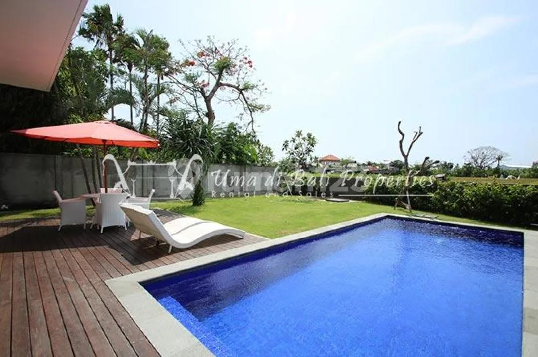 3Br Villa Jeremy Kerobokan | Ar 414 - Image 2 of 4