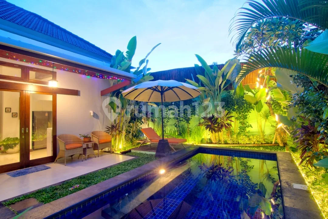 Villa Cantik Terawat Siap Huni, Dekat Pantai Saba, Gianyar - Image 1 of 4