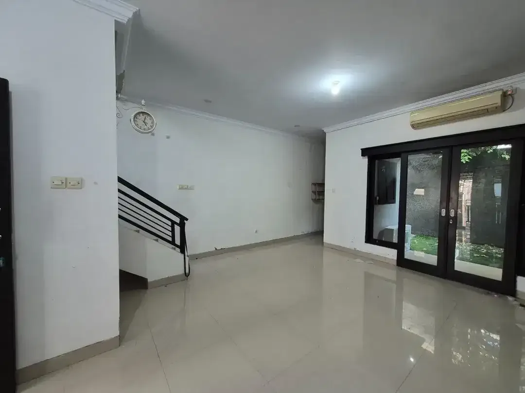 RUMAH MINIMALIS DALAM KOMPLEKS SECURITY GATE DI GATSU - Image 3 of 10